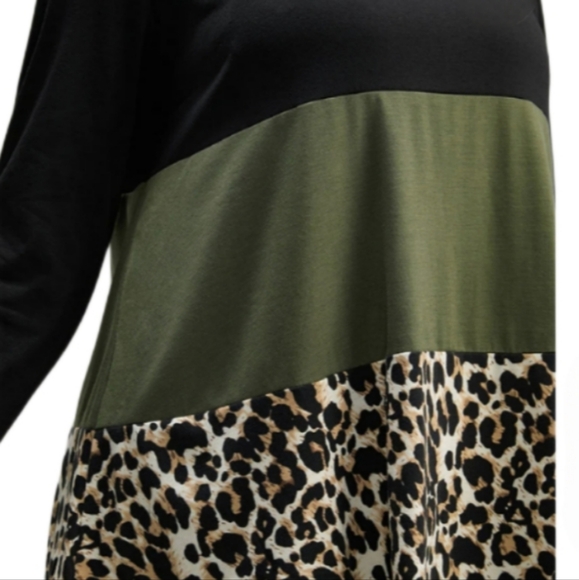 NWT   BloomChic   Woman's   Size 26 (4X)   Top   Green & Black - Picture 9 of 13